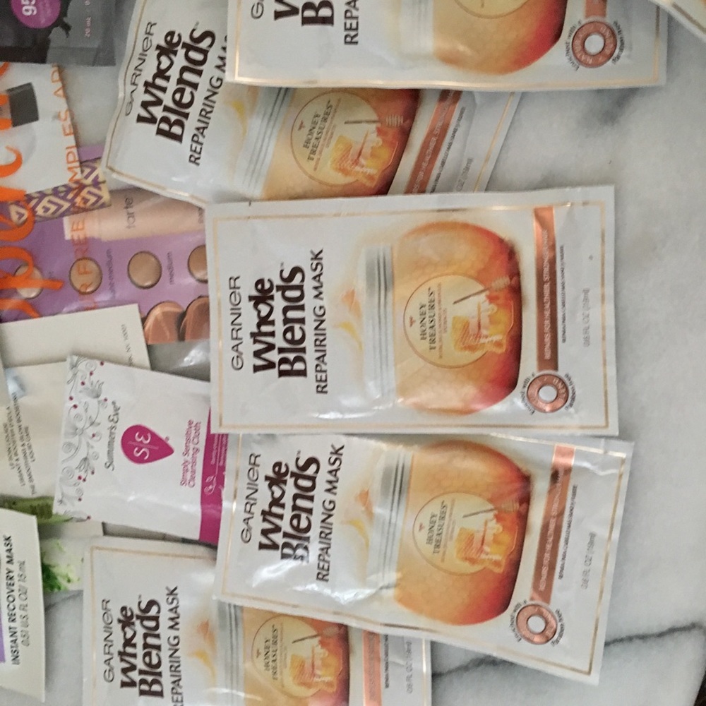 Beauty sample pack - Picture 4 of 8